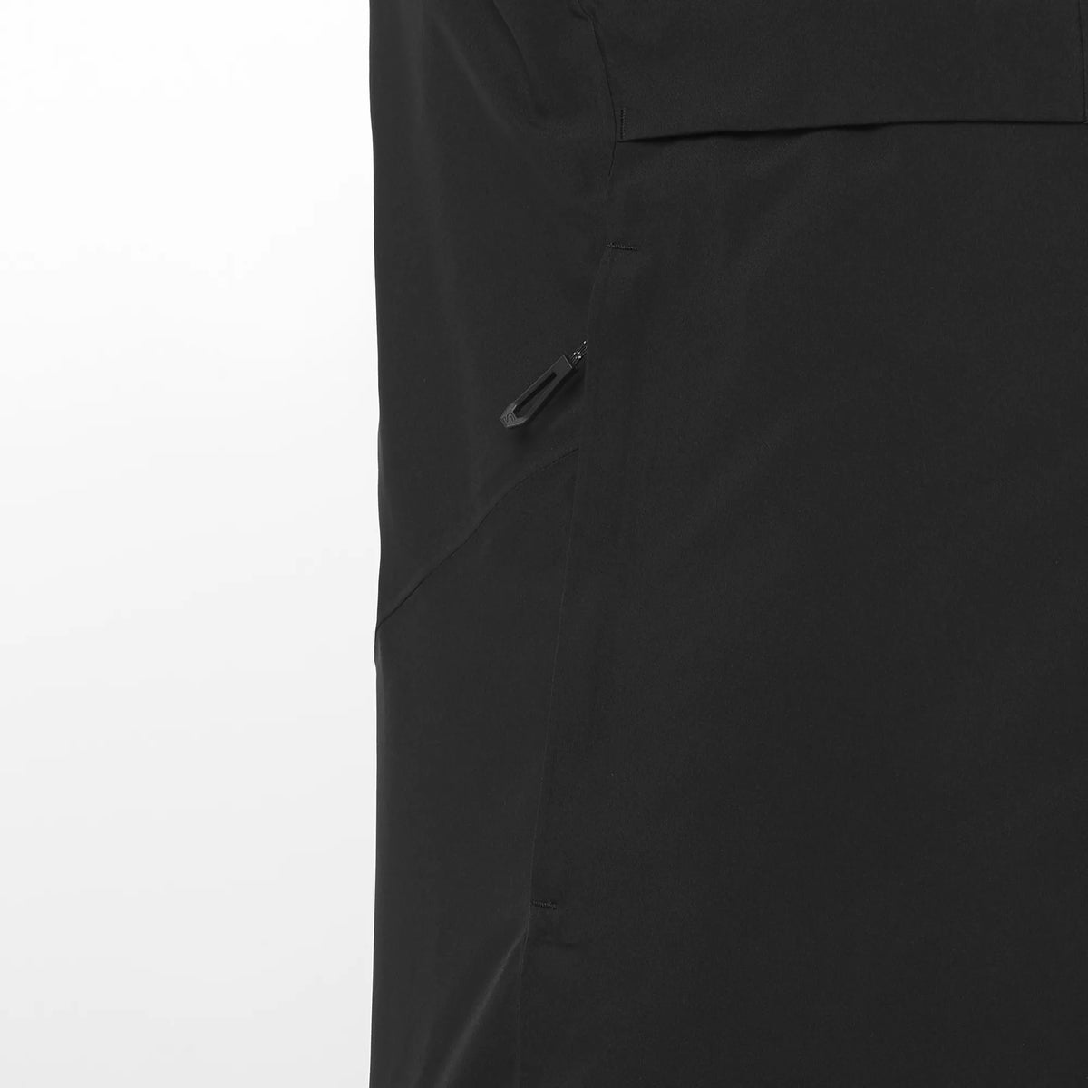 DEEP BLACK