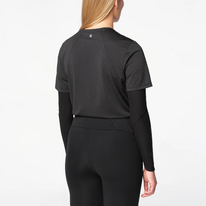 DEEP BLACK