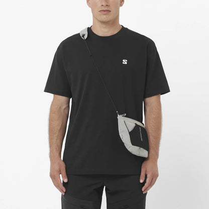 DEEP BLACK